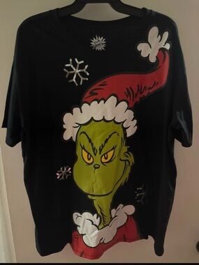 The Grinch Black Graphic Tee with Red Santa Hat